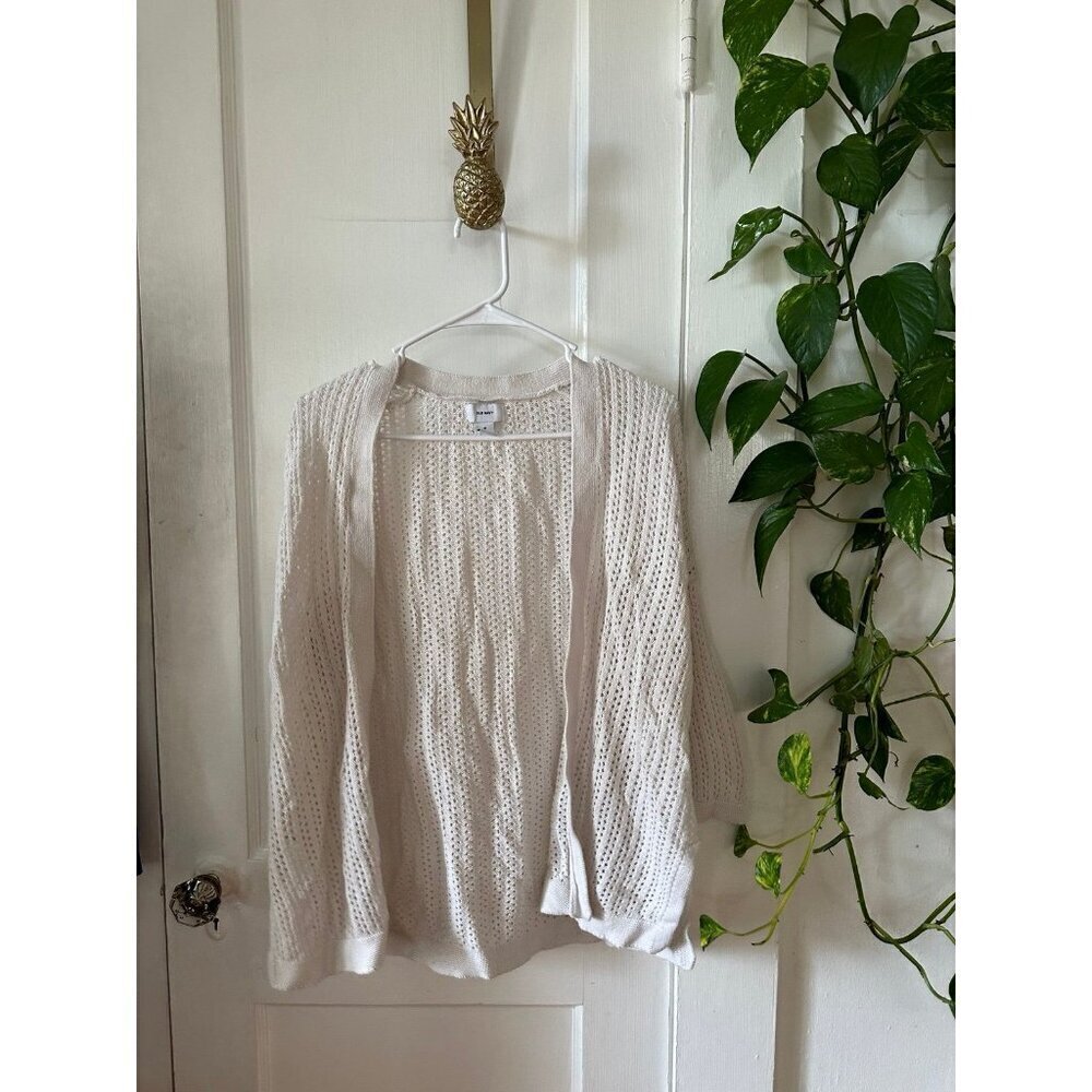 Old Navy Women’s size medium white cardigan